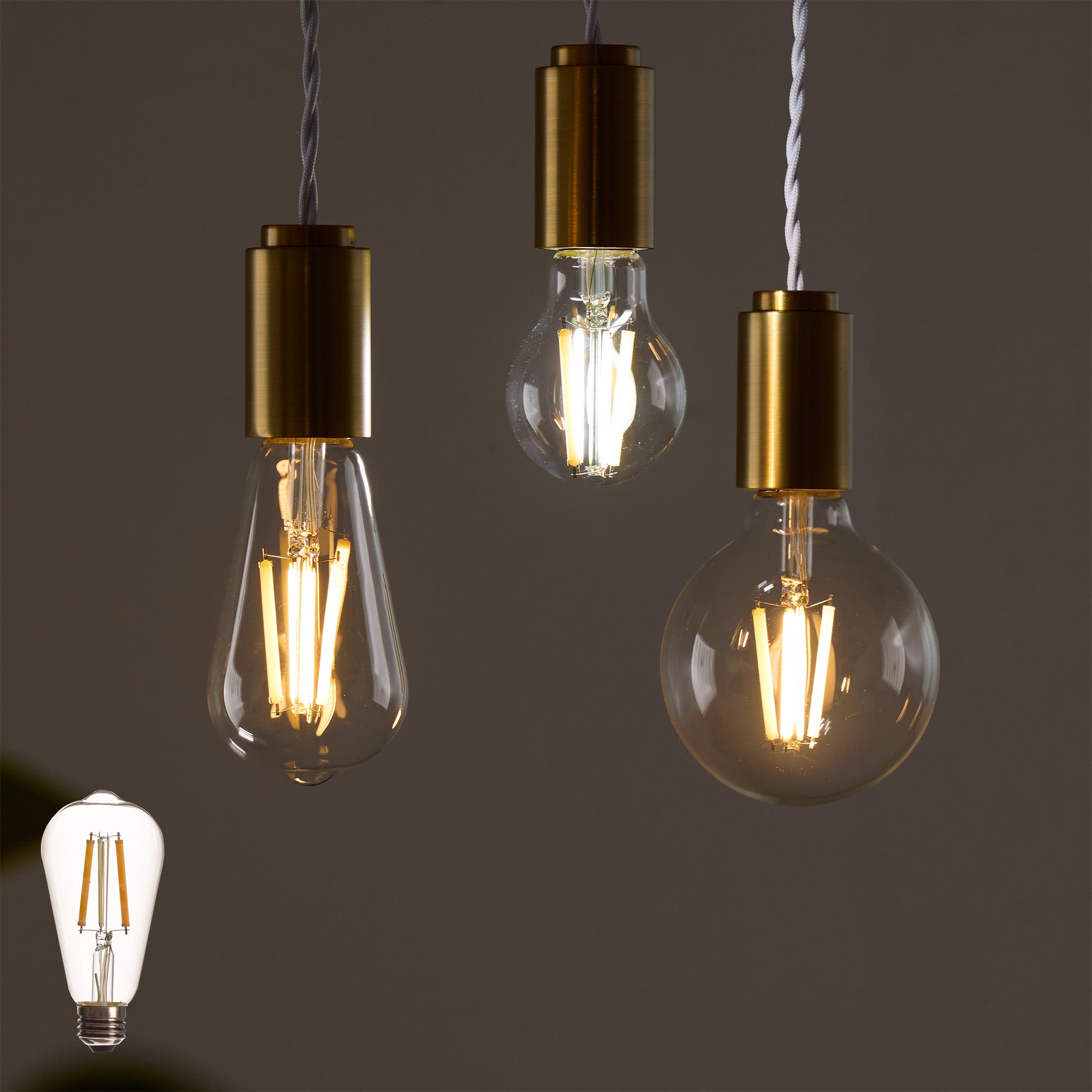 リモコン式 LEDフィラメント電球 口金E26 60W相当